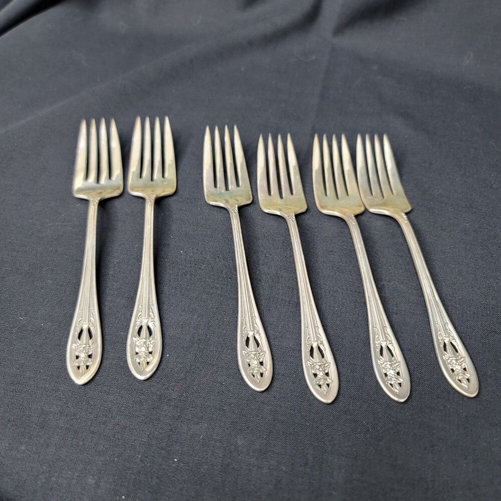 1937 HOLLYWOOD 6 Salad Forks Luxor Plate Wallace 6.5"